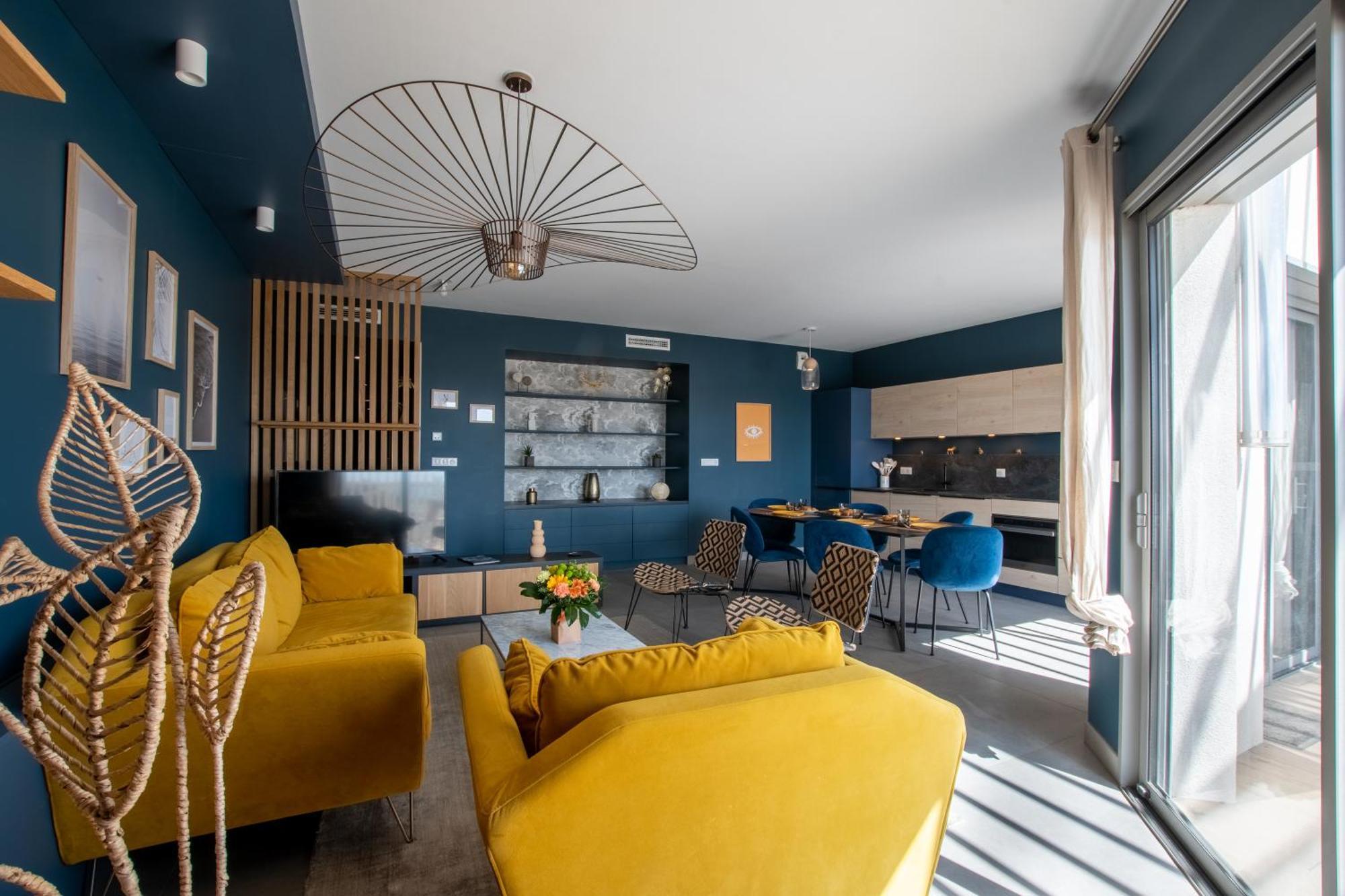 Luxury Mind Vue Exceptionnelle Pied Dans L'Eau Parkings Prives 2 Places Climatisation Hyper Centre Logement D'Exception لا غراند موت المظهر الخارجي الصورة